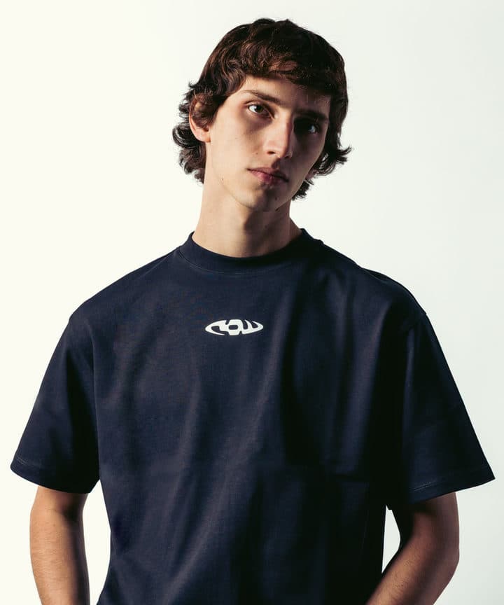 T-shirt • RAW