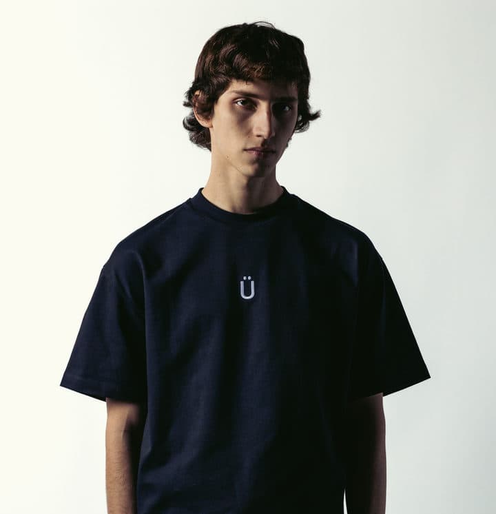 Embroided T-shirt • GRÜV