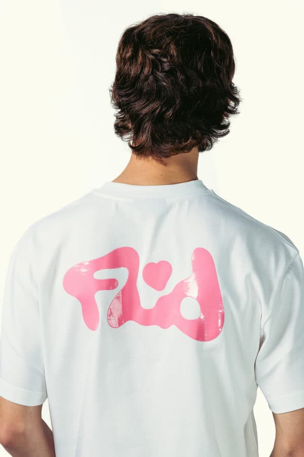 T-shirt • FLUID