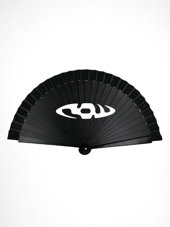 Fan • RAW